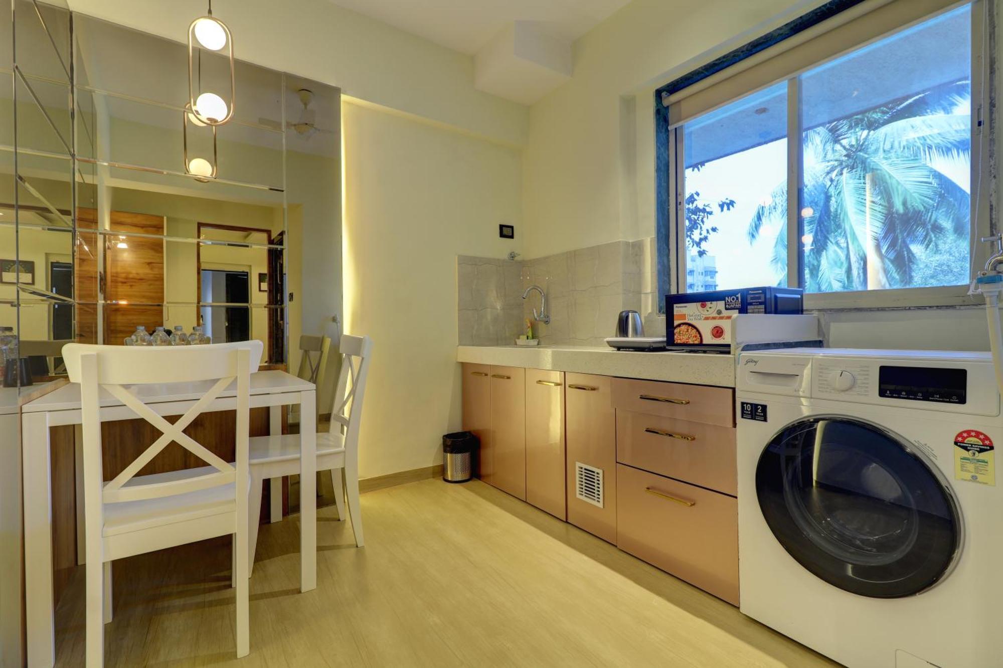 Home2 Studio Apartments مومباي المظهر الخارجي الصورة