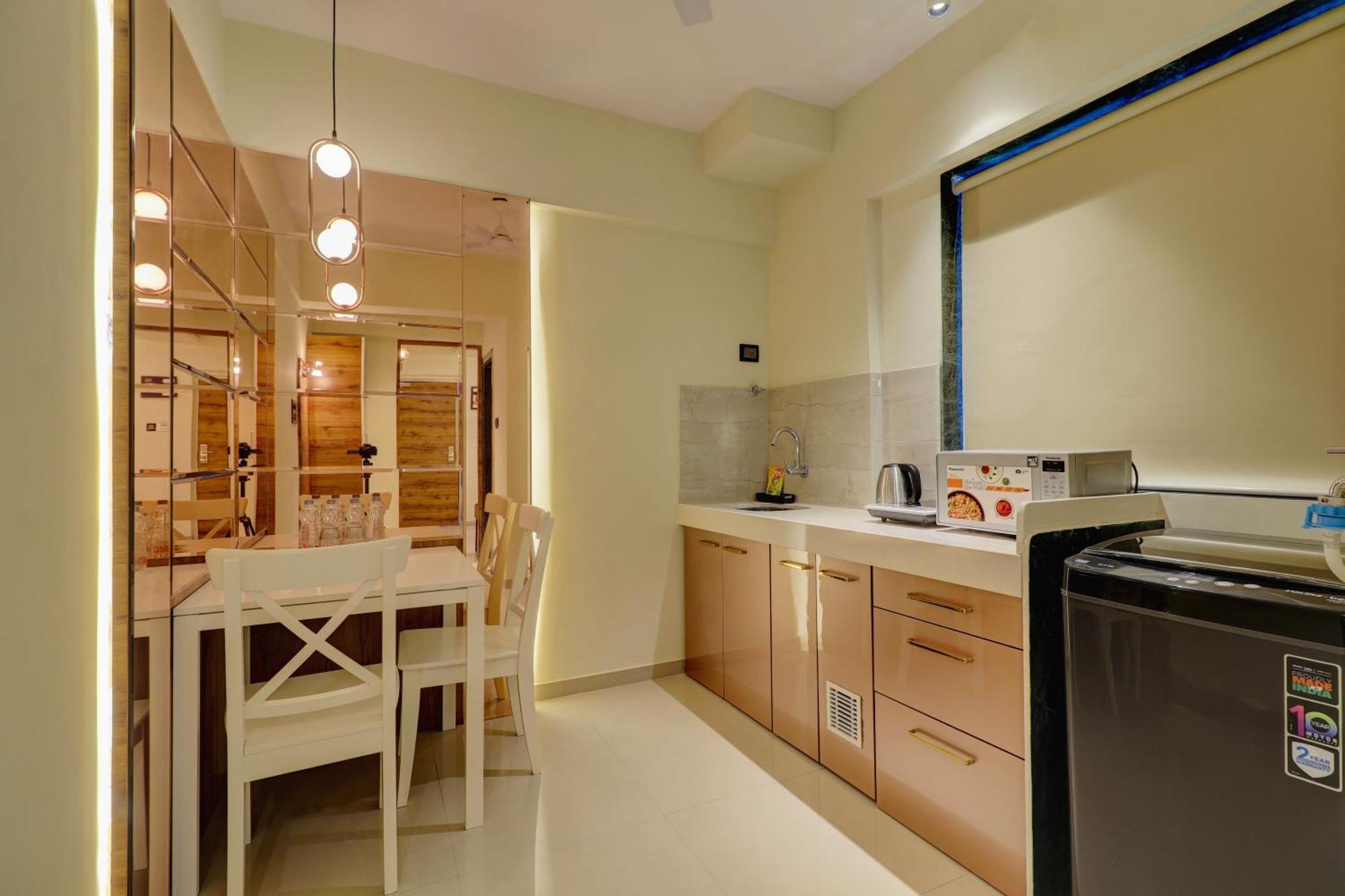 Home2 Studio Apartments مومباي المظهر الخارجي الصورة